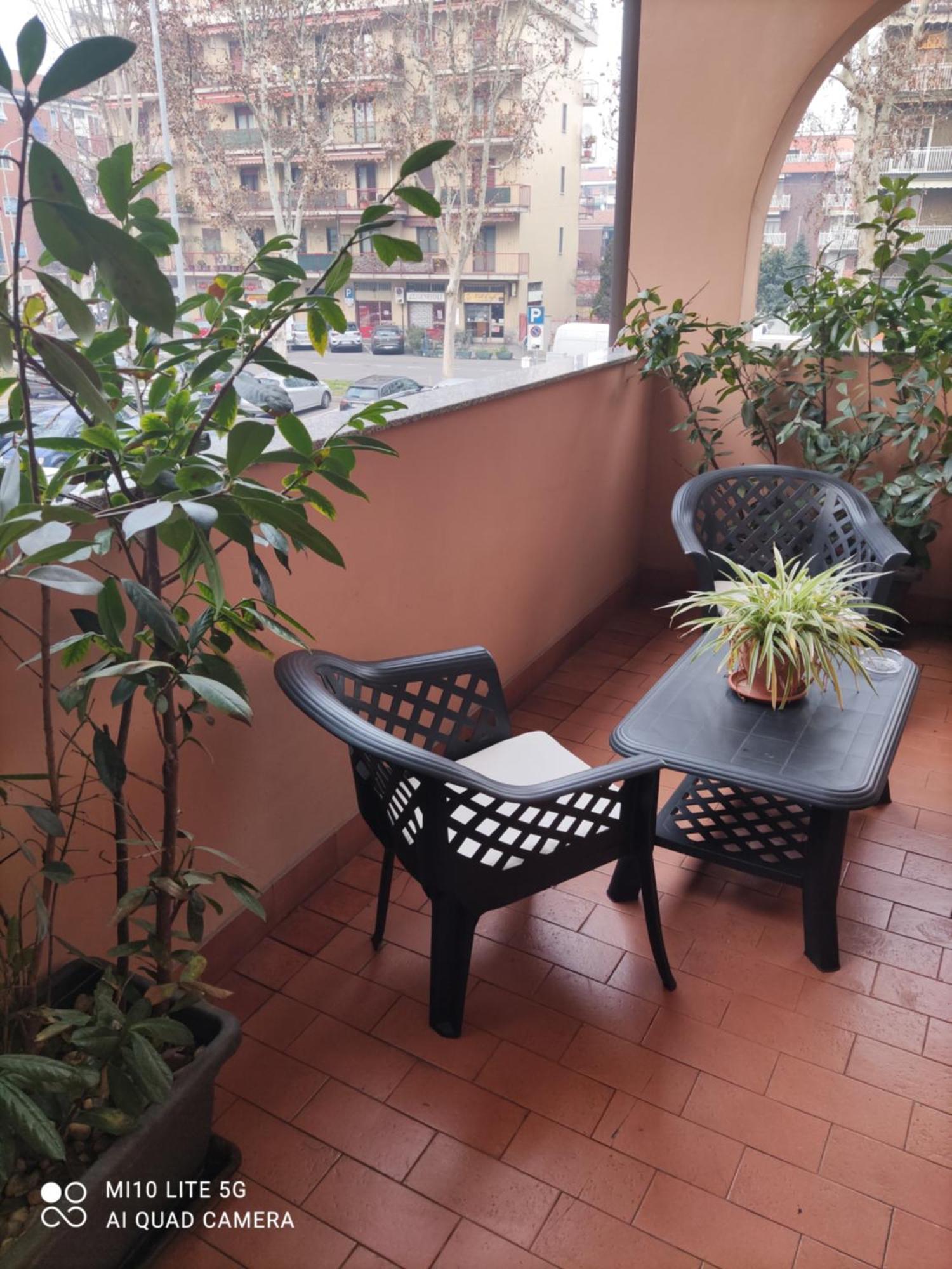 Hostal D'Annunzio House Чезано Босконе Екстериор снимка