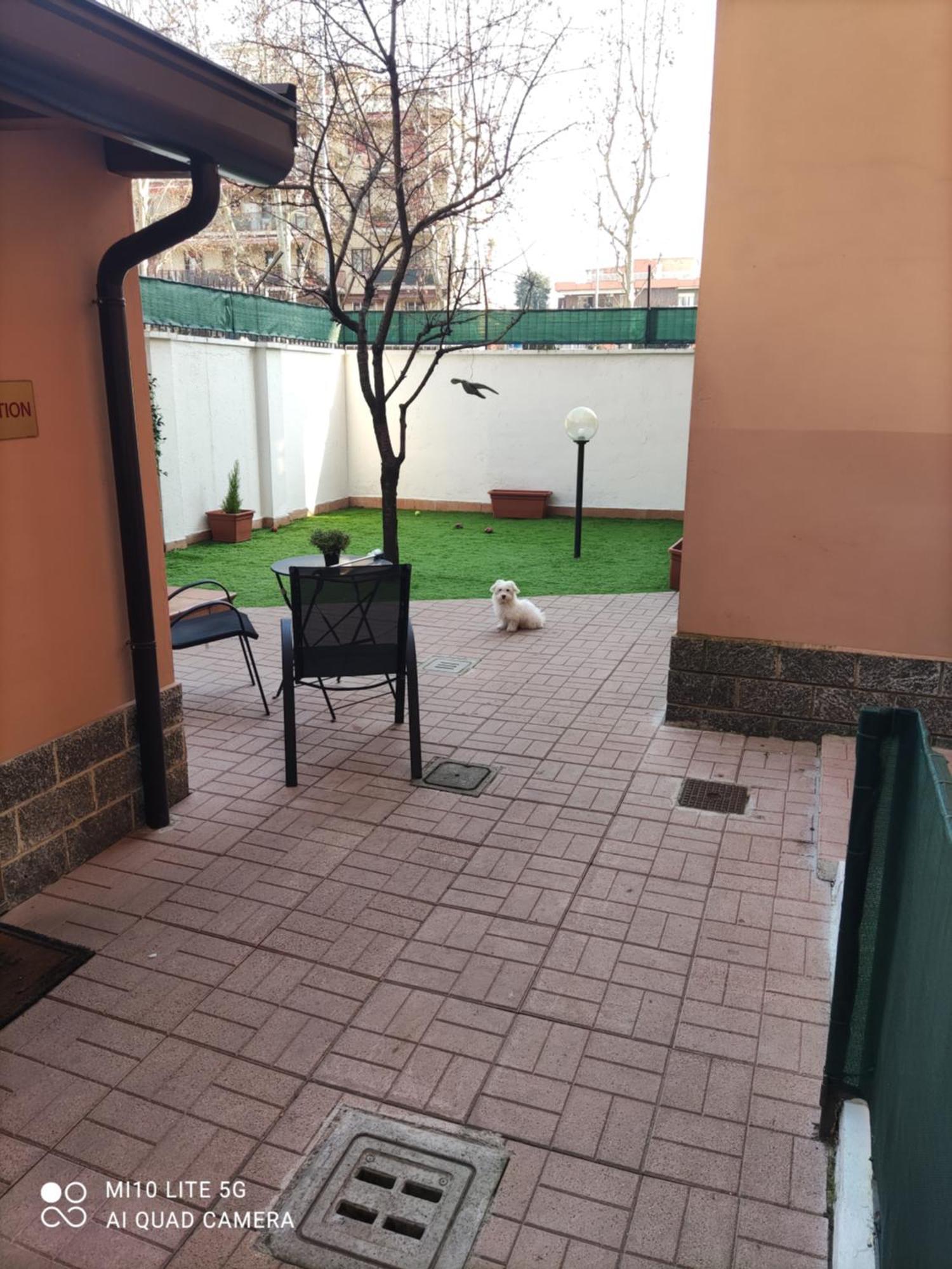 Hostal D'Annunzio House Чезано Босконе Екстериор снимка